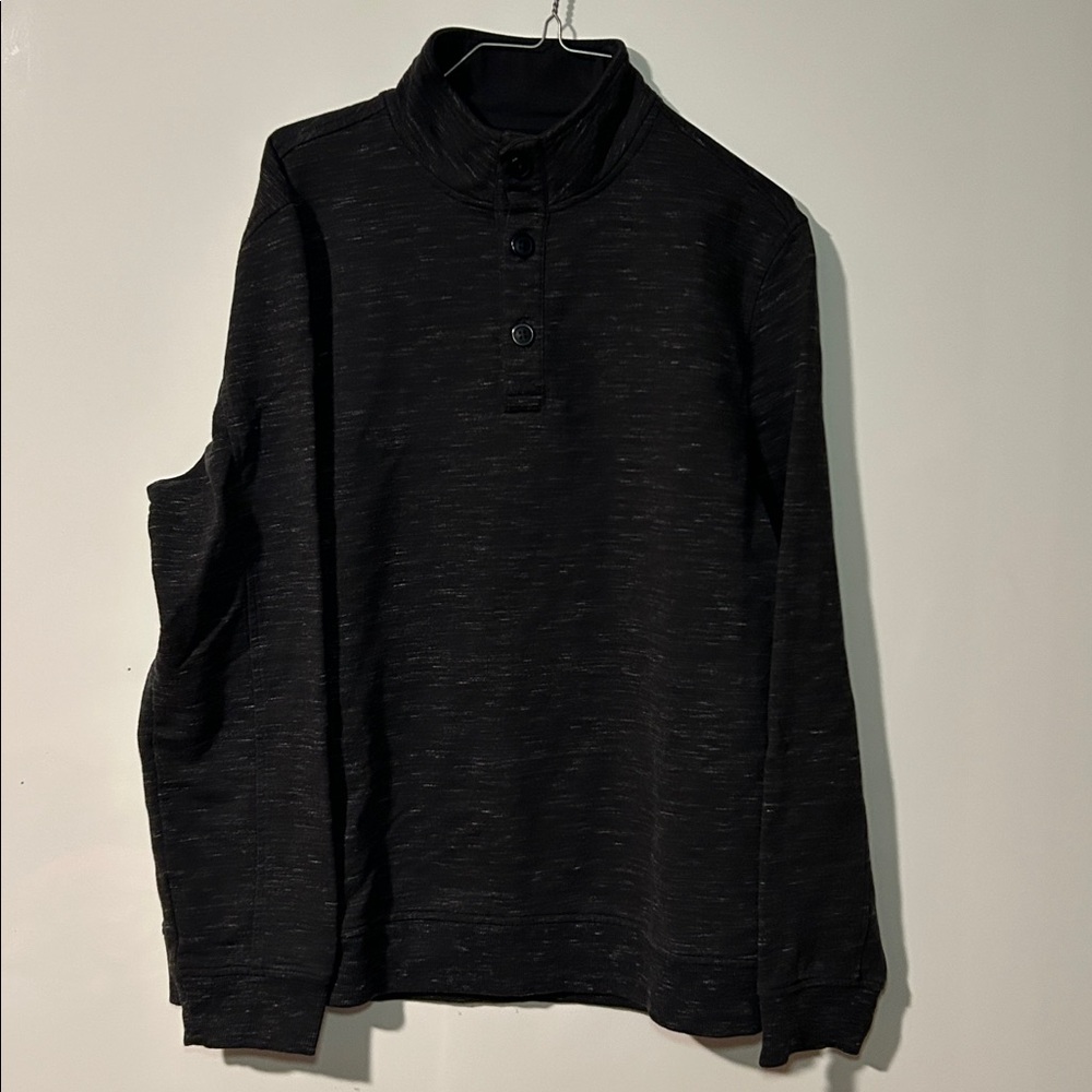 Men’s UNTUCKit Livio Dark Gray Heathered Top: Long Sleeved Men’s Heavy Pullover